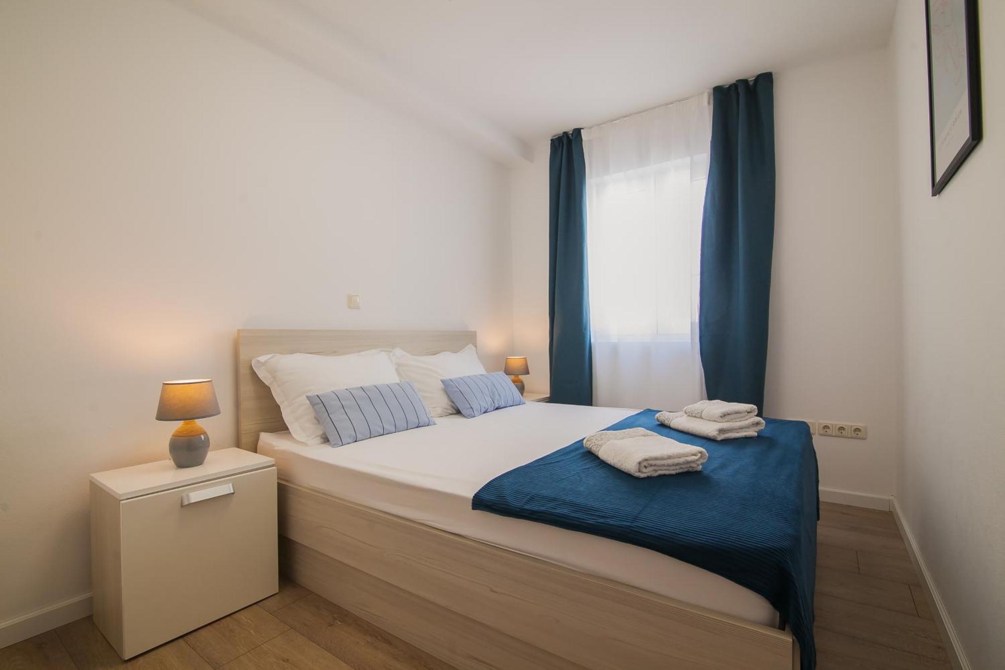 Helvetia Sunny Apartments Bol Exteriér fotografie